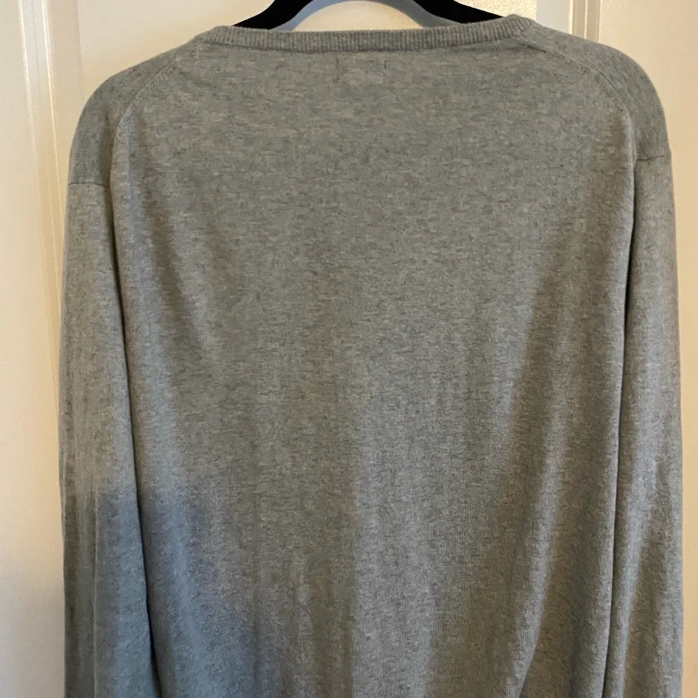 J. Crew Classic Cotton/Cashmere Gray V-Neck Sweater for Men